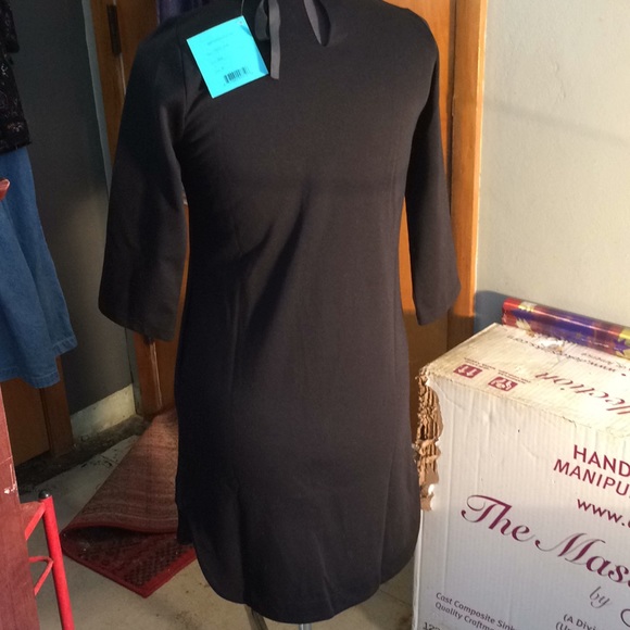 LBD w/bling - Picture 2 of 4